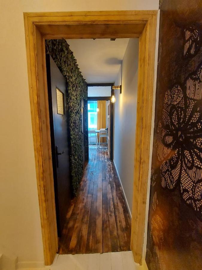 Апартаменты Old Design Duplex Бастонь Экстерьер фото